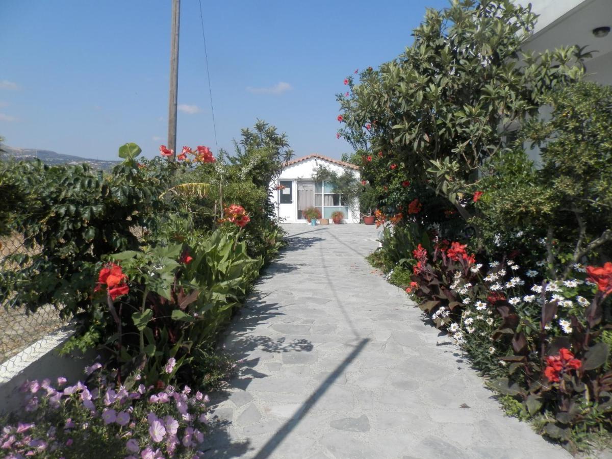 Silvi Mari Apartments Platanes  Exterior photo