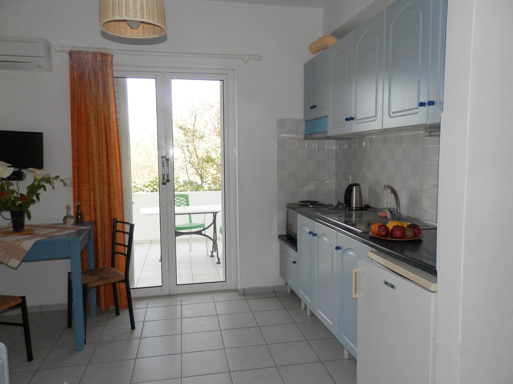 Silvi Mari Apartments Platanes  Exterior photo